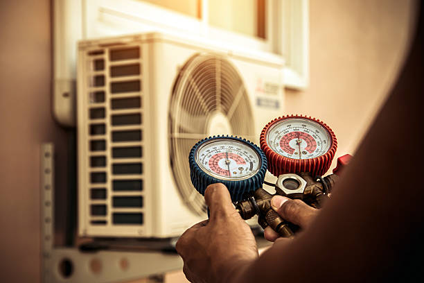 Professional Hvac Installation technician working in Prospect, OH